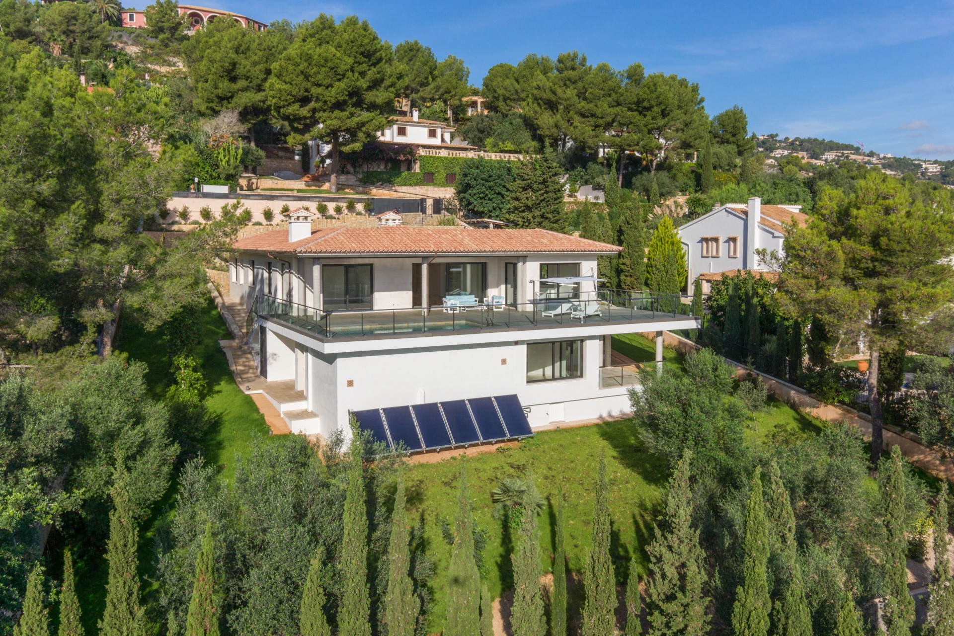A vendre, Palma, Majorque, Villa de style contemporain surplombant la ville de Palma avec vue mer
