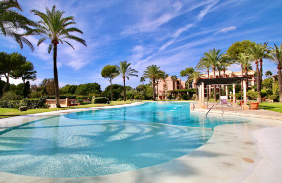 Santa Ponsa: Nice ground floor apartment in exclusive complex with pool near Port Adriano for rent