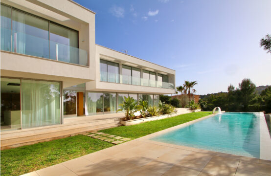 Santa Ponsa: Spektakuläre Neubauvilla mit 5 Schlafzimmern, großem Pool und Meerblick zu verkaufen