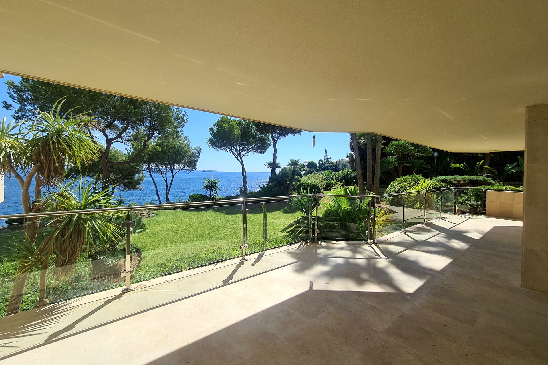 Mallorca: schönes Apartment in 1. Meereslinie in Cala Vinyas mit Blick auf die Bucht von Palma