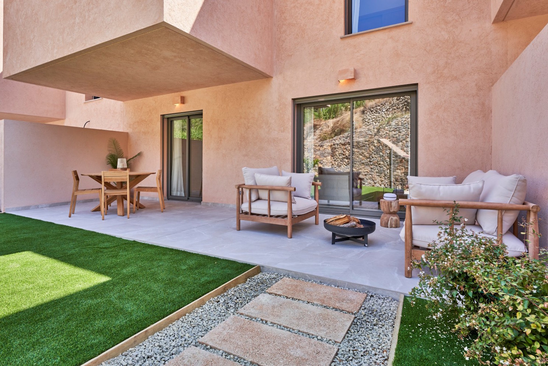 New Townhouses in Tramuntana mountains village Esporles of Mallorca for sale