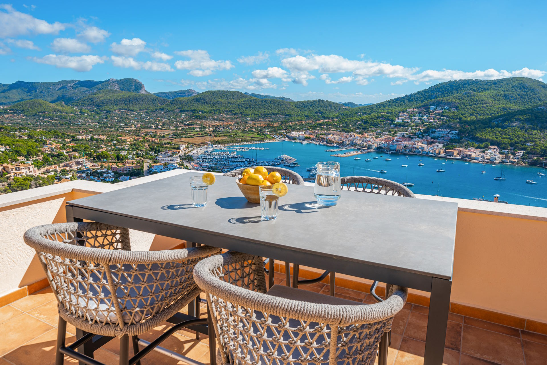 Exklusives Penthouse mit 4 Terrassen und Top Meerblick in Port Andratx, Mallorca